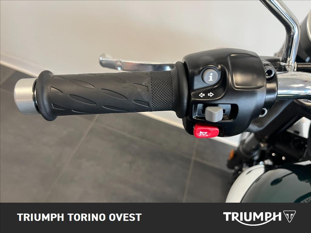 TRIUMPH Bonneville 900 T100 