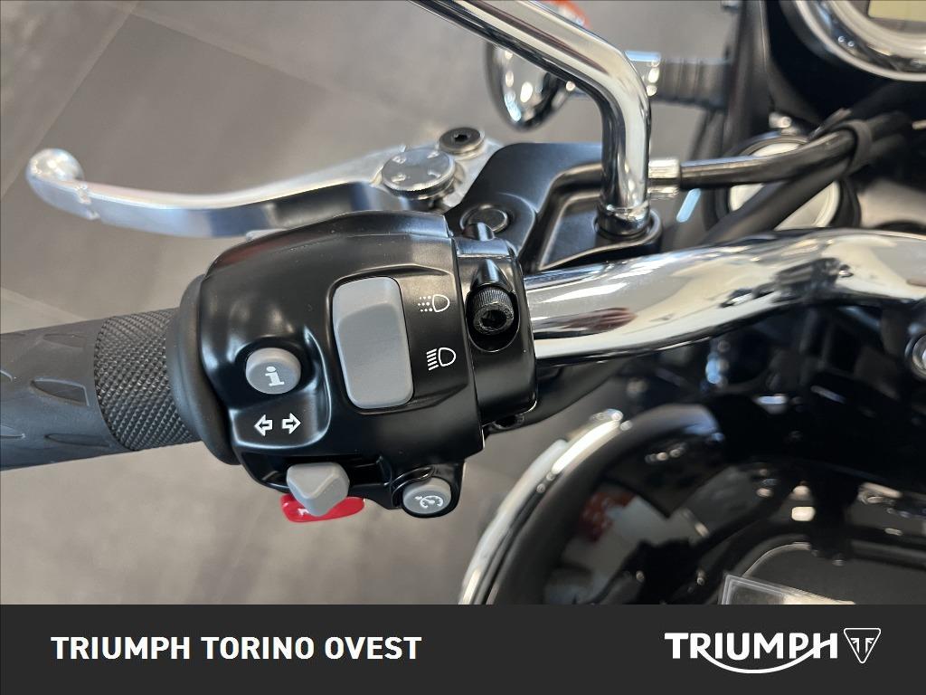 TRIUMPH Bonneville 900 T100 
