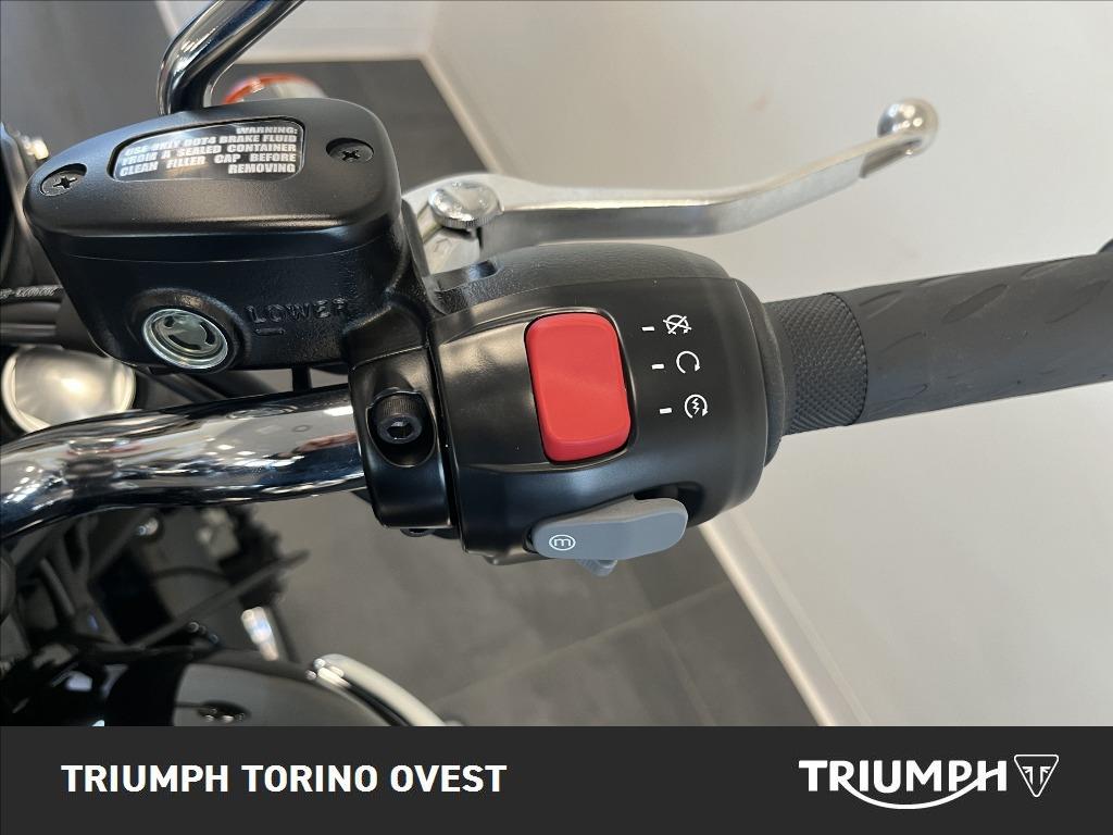 TRIUMPH Bonneville 900 T100 