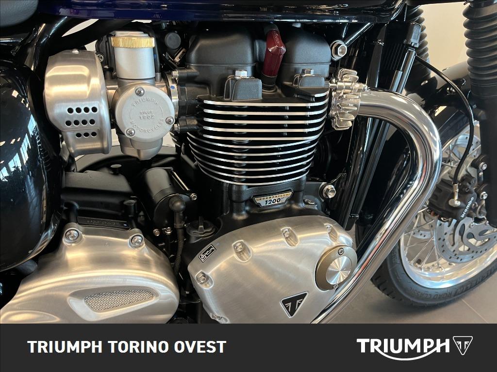 TRIUMPH Bonneville 900 T100 
