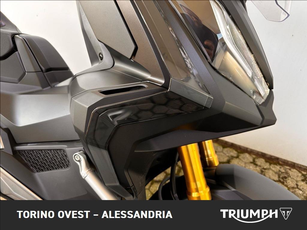 HONDA X-ADV 750 DCT Abs