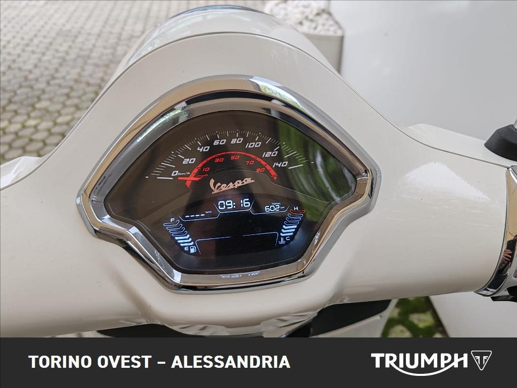 VESPA Vespa GTS 300 hpe Super Abs