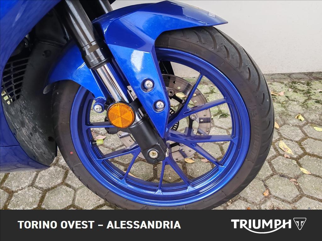 YAMAHA YZF R125 R 125 Abs