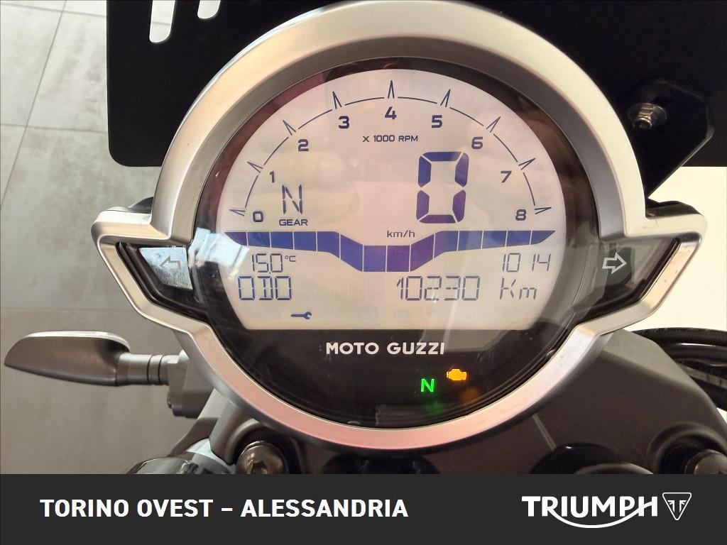 MOTO GUZZI V7 850 Stone Centenario Abs