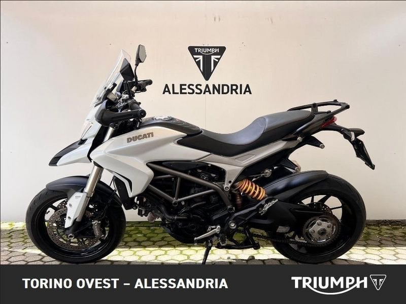 DUCATI Hyperstrada 821 