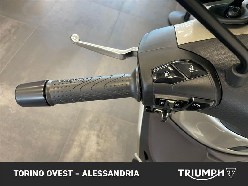 PIAGGIO Beverly 300 hpe abs-asr