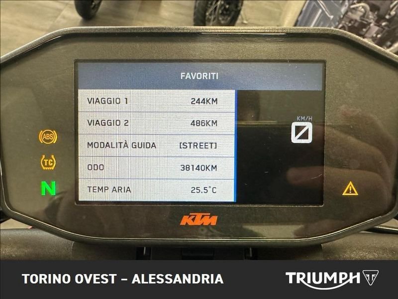 KTM 1290 Super Duke R