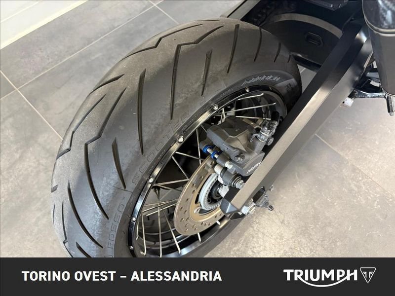 HONDA X-ADV 750 DCT Abs