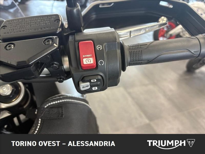 HONDA X-ADV 750 DCT Abs