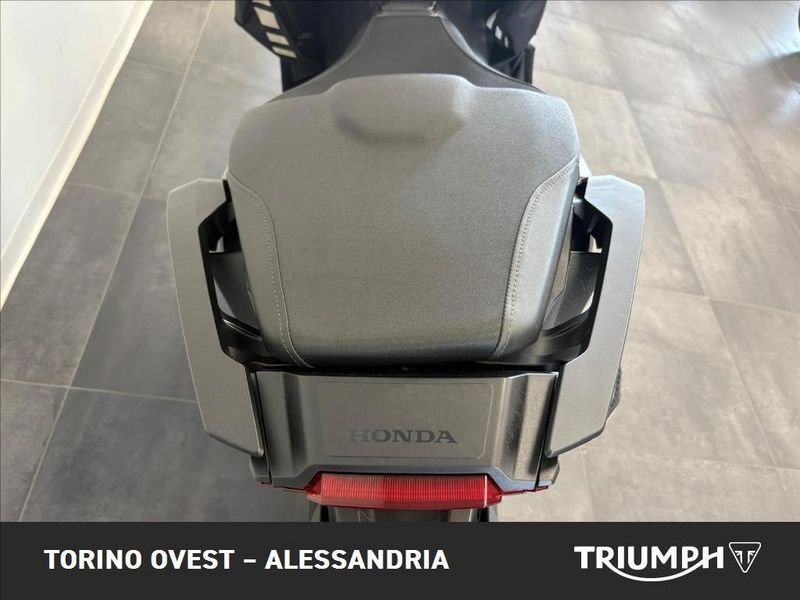 HONDA X-ADV 750 DCT Abs