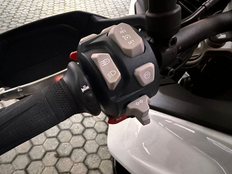 TRIUMPH Tiger 900 GT Abs