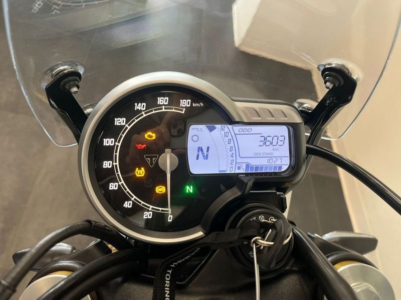 TRIUMPH Speed 400 Abs