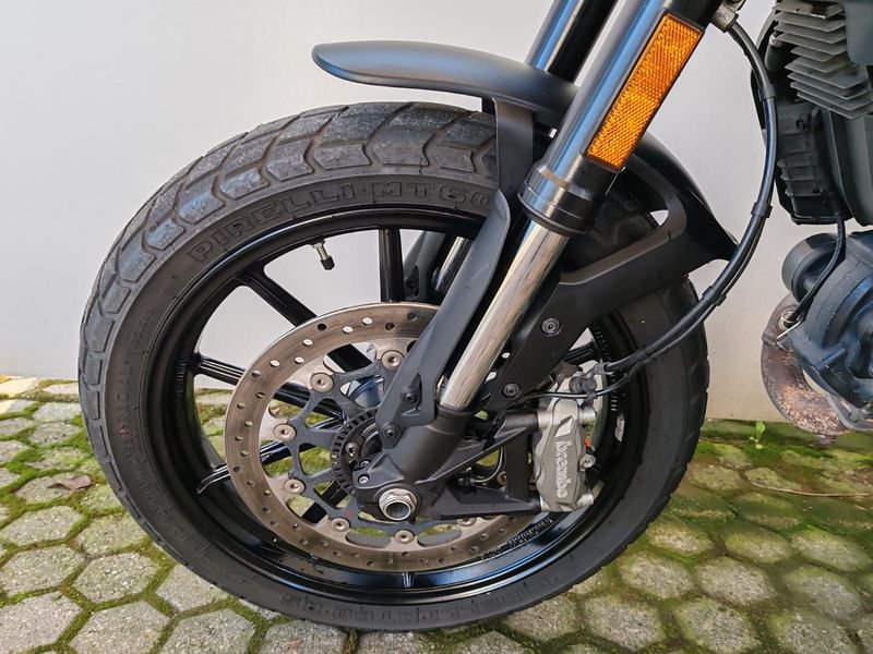 DUCATI Scrambler 800 Icon Dark