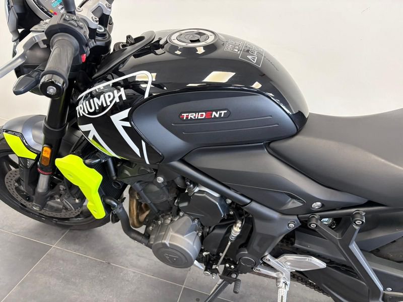 TRIUMPH Trident 660 Abs
