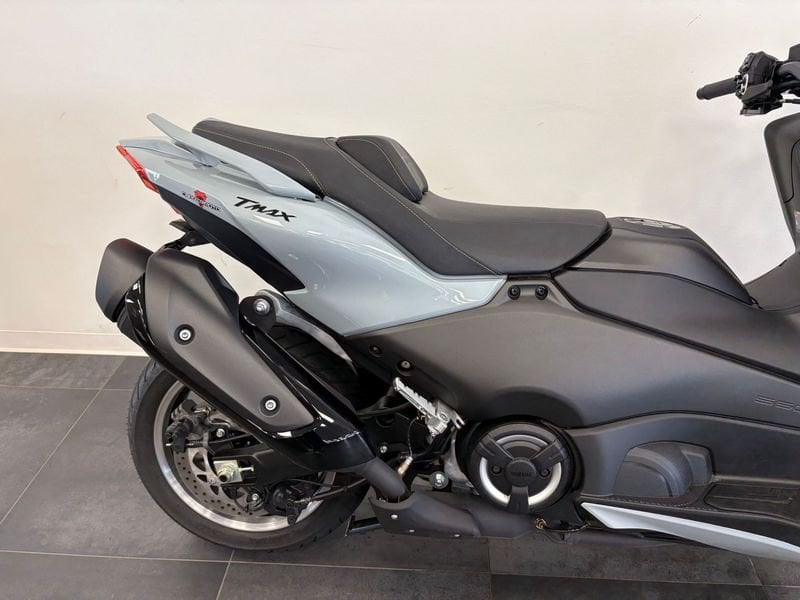 YAMAHA T-Max 560 Tech Abs