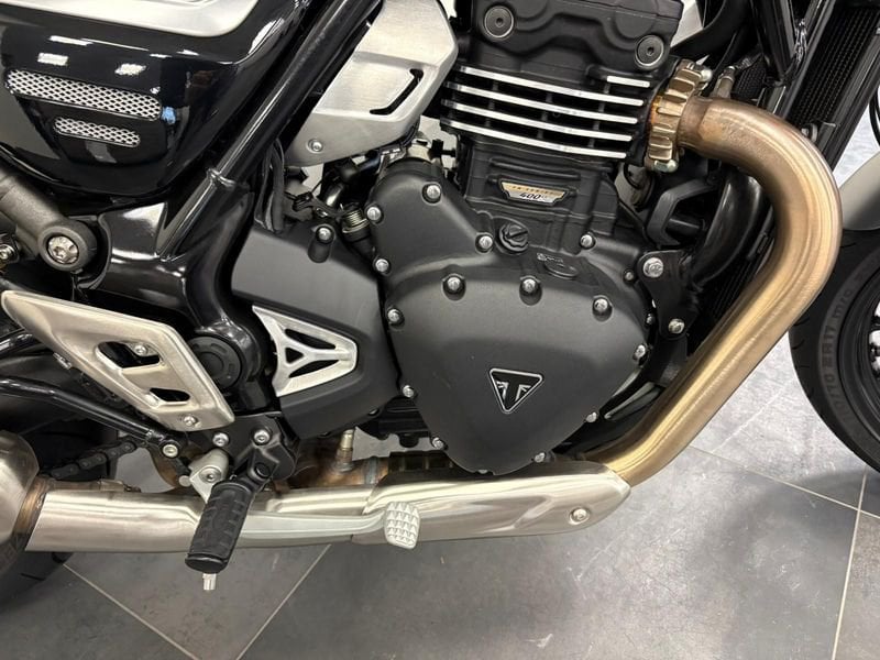 TRIUMPH Speed 400 Abs