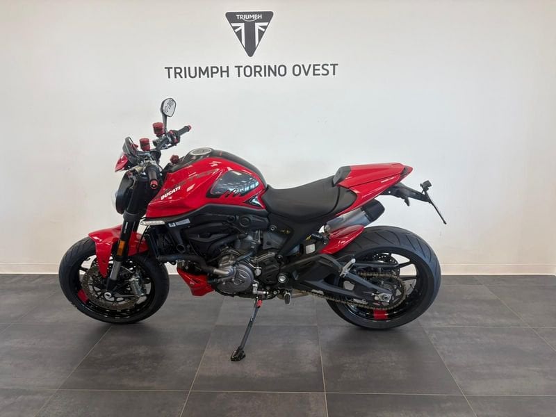 DUCATI Monster 937 Red