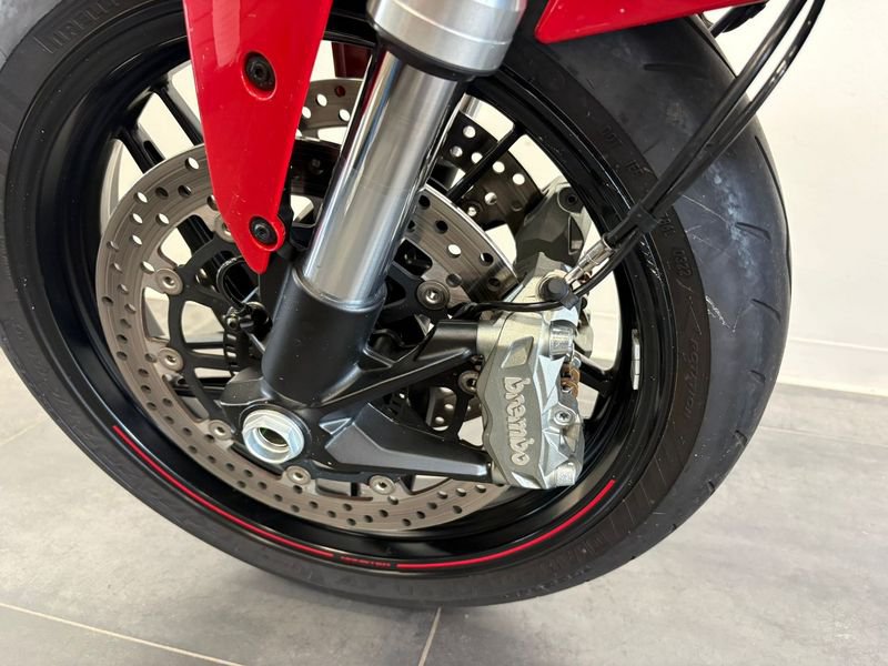 DUCATI Monster 797 Red dep.A2