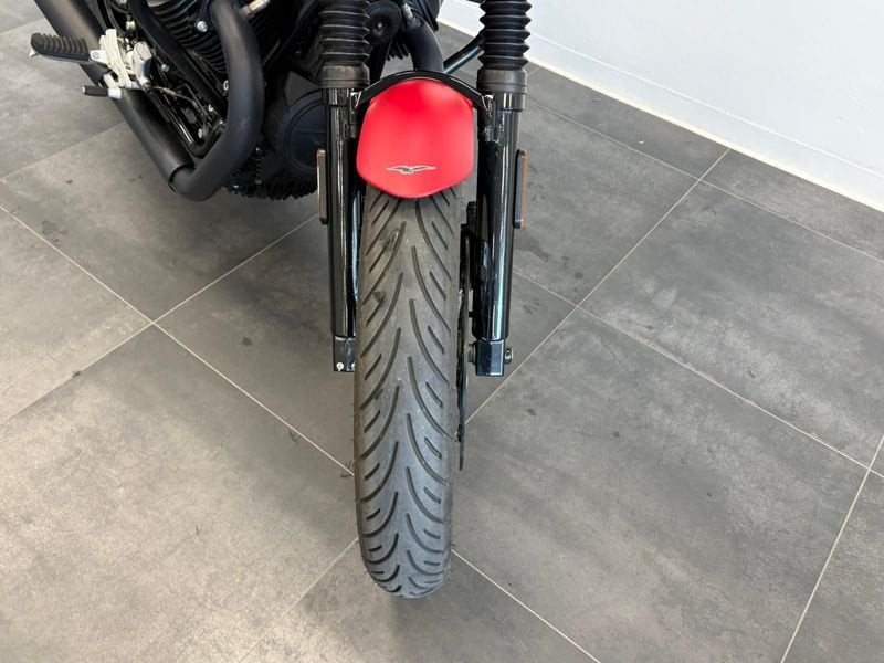 MOTO GUZZI V7 850 Stone Abs