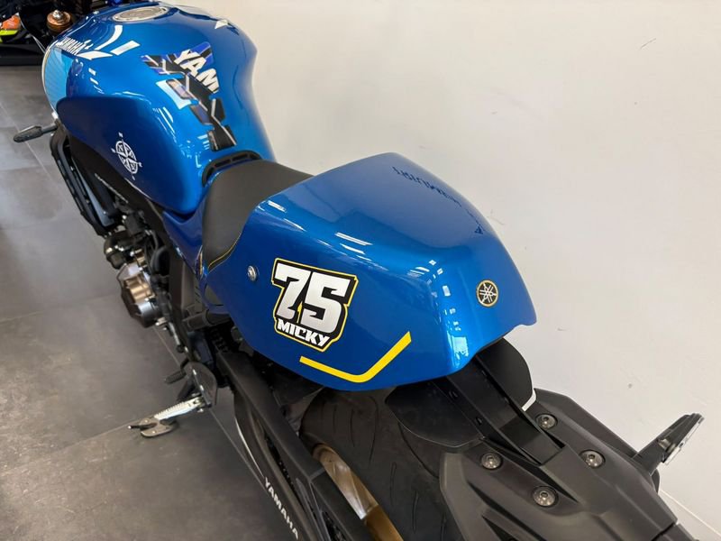 YAMAHA XSR 900 Abs